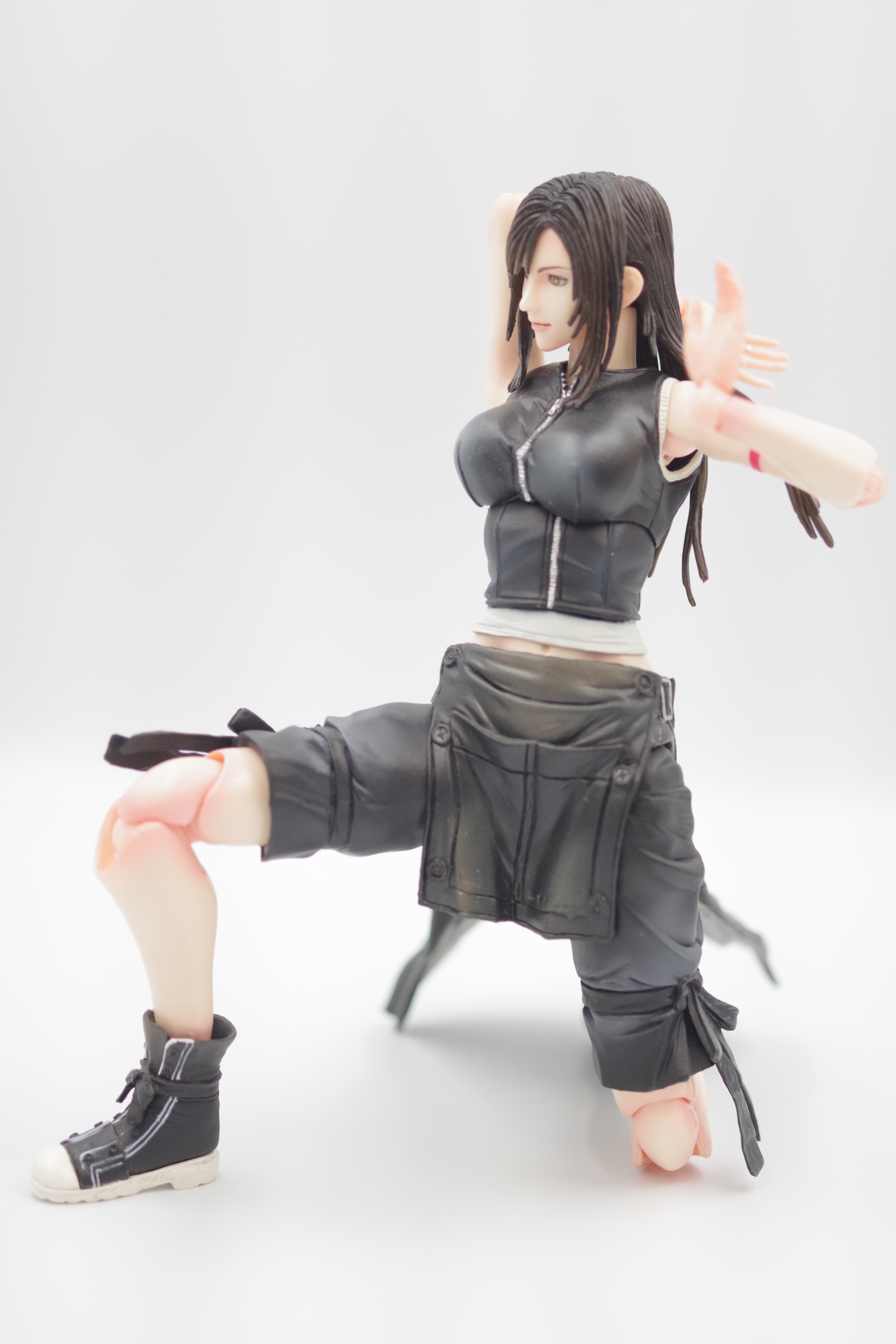 プレイアーツ改 FINAL FANTASY VII ADVENT CHILDREN ティファ・ロック