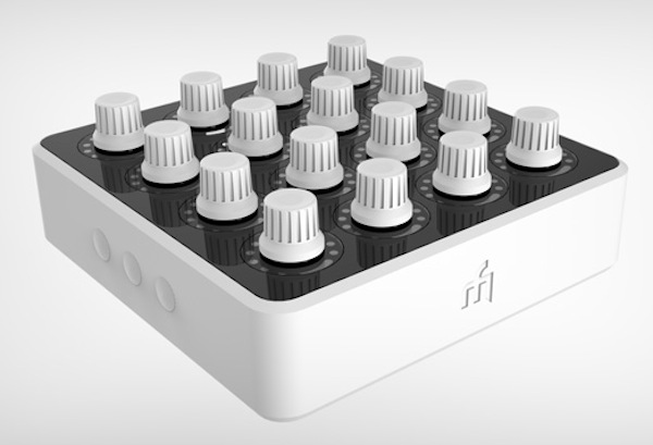 Traktor Remix Deckをドラムシーケンサーに変えるコントローラ：MIDI