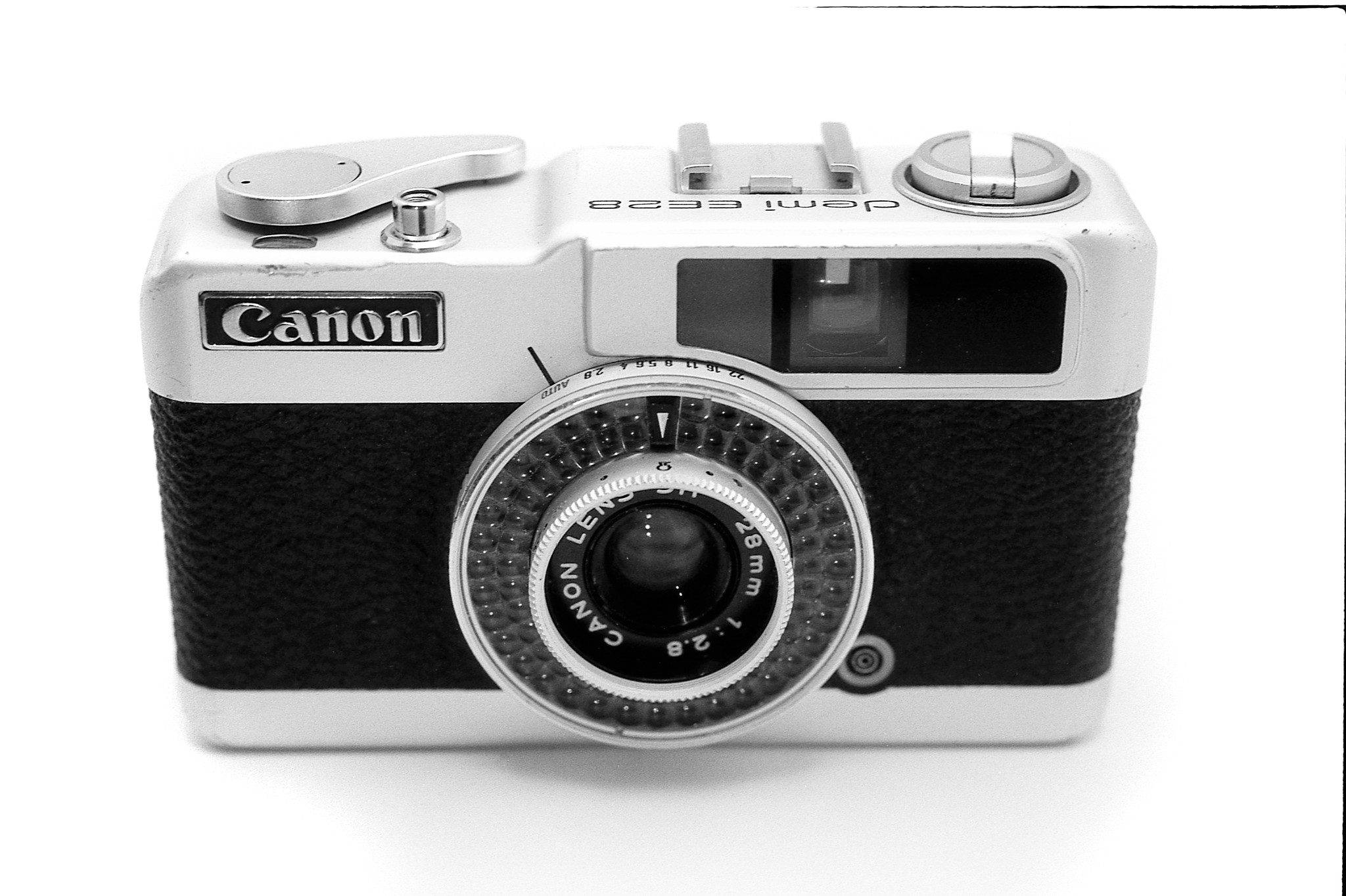 Canon Demi EE28 – Love The One You're With! – The Thoughts