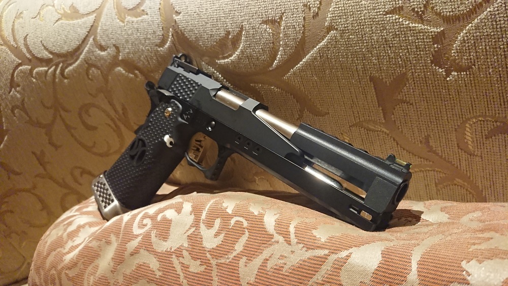 超ド派手！！WAハイキャパレースガンカスタムガスブローバックC