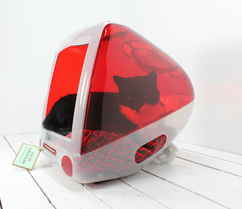 初代iMacをリメイク！キャットハウス