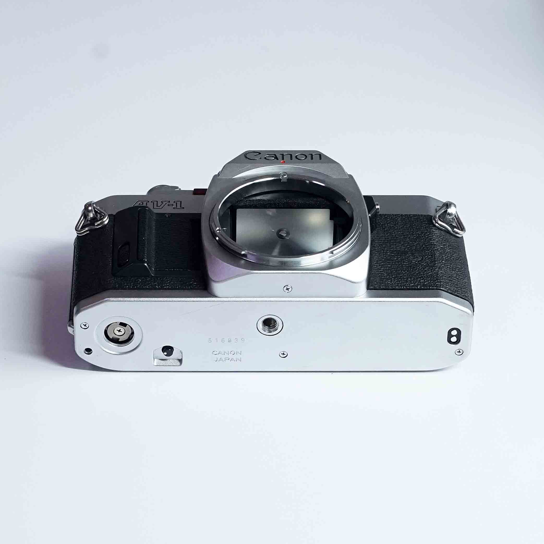 CANON AV-1 ¥9,800（中古 フィルムカメラ 35mm 一眼レフカメラ