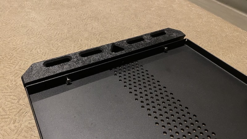 ホールアースのテーブル＆LFE BUMPERのカスタムが抜群にかっこいい！