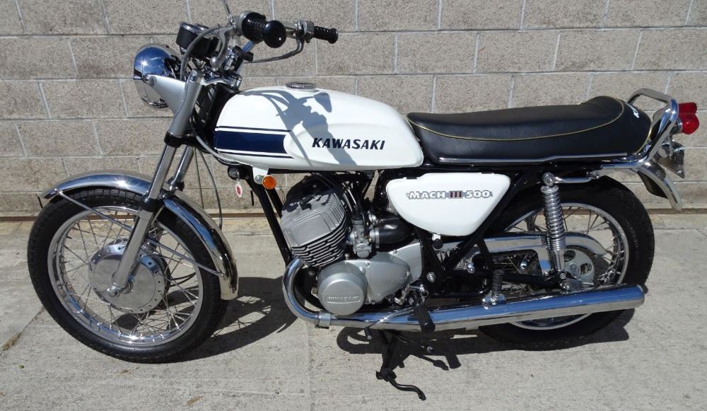 Restored – 1969 Kawasaki H1 Mach III | Bike-urious