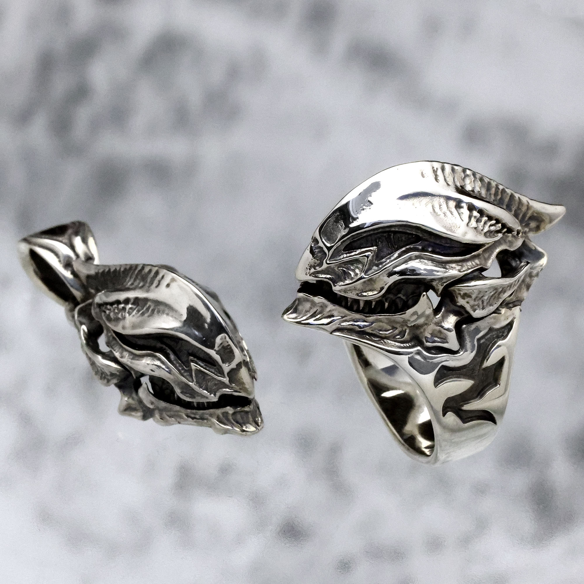 ウルトラマン ベリアル スカル ペンダント | STRANGE FREAK DESIGNS