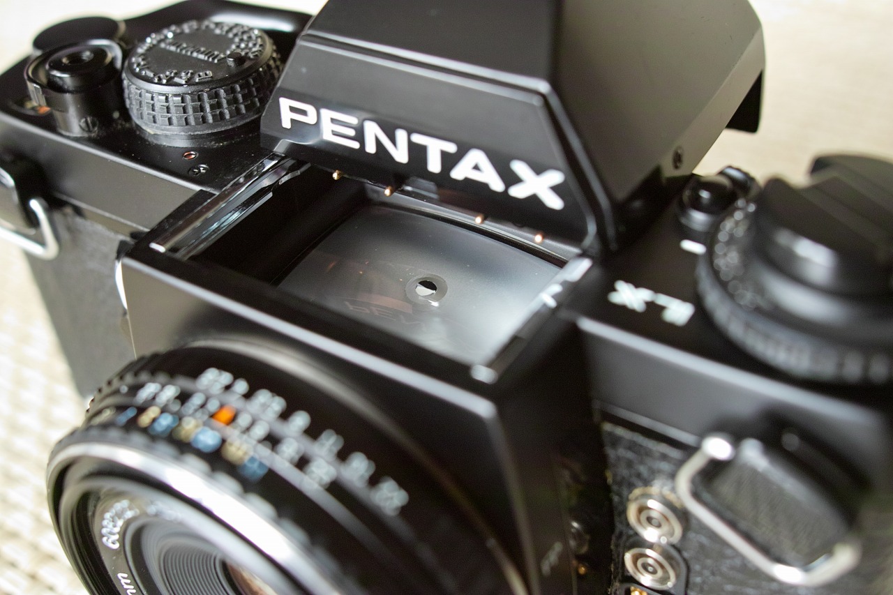 PENTAX LX レビュー】プロ用高級一眼レフ「ペンタックスLX」中古35mm