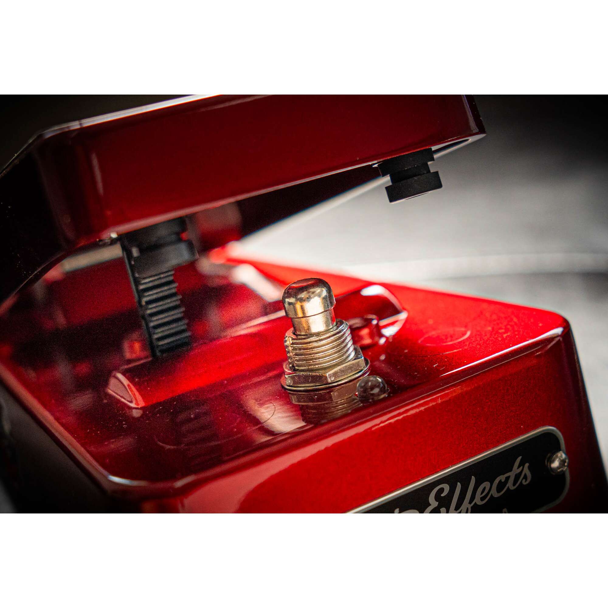 XOTIC XW-2 Wah Pedal Red Limited Edition – Tone Garages