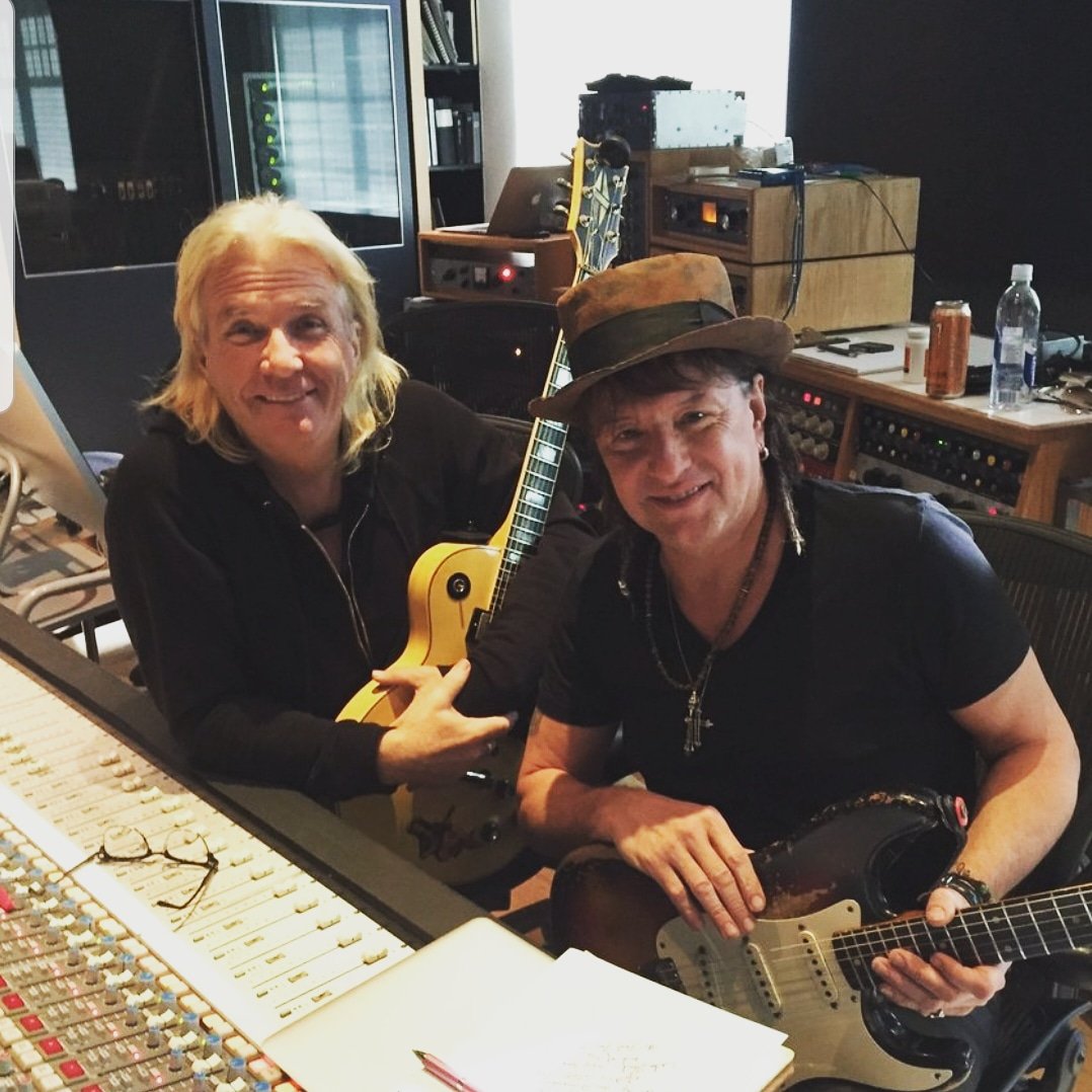 リッチーサンボラの新曲を聴こう！ | IKKI RECORDS