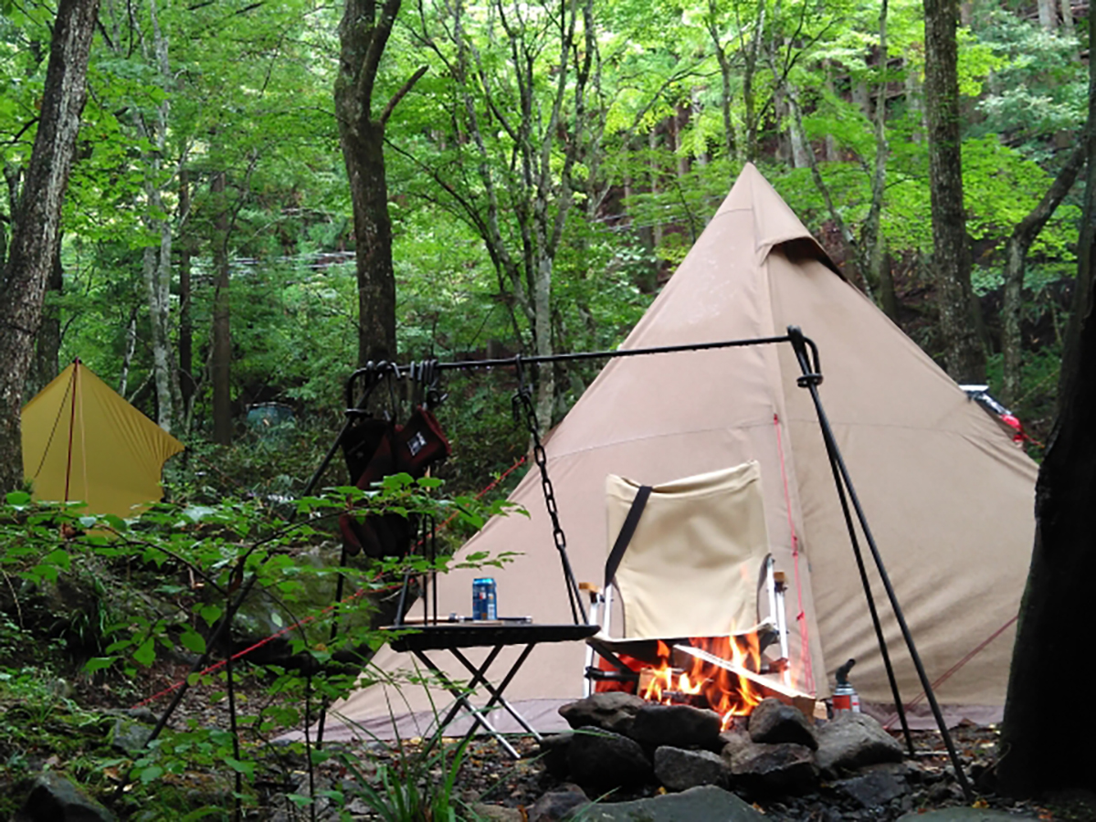 キャンプ道具 まとめ売り No2 野営 いま流行のお手軽「キャンプ」とは