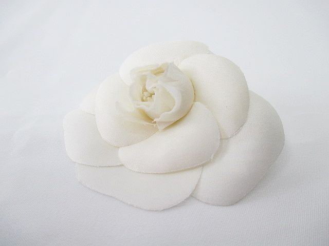 CHANEL シャネル ブローチ カメリア バラのブローチ コサージュ