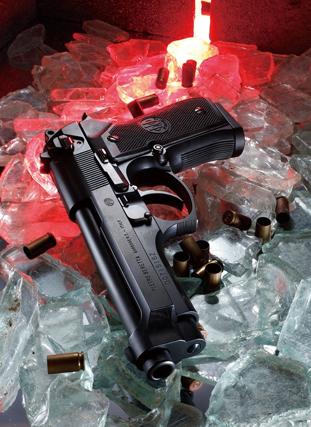 あのヒーローの相棒がガンブラック仕様で登場「ウエスタンアームズ