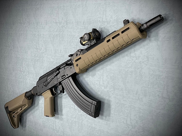 マルイ AKM 微カスタム 東京マルイ AKM ガスブロの近代化カスタム例