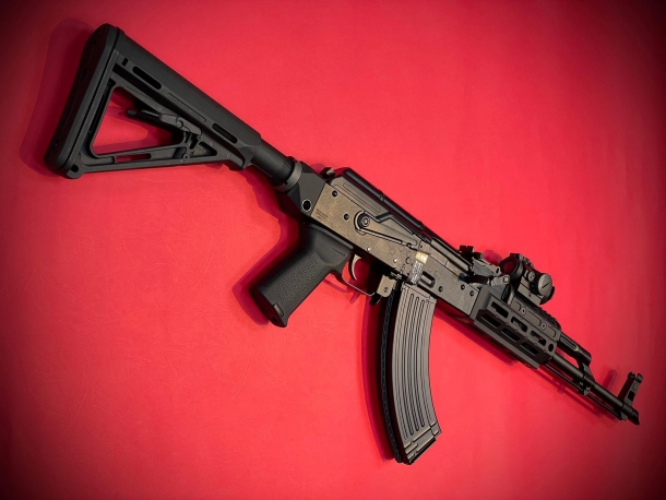 東京マルイ ガスブローバック AKM 東京マルイ AKM ガスブローバック