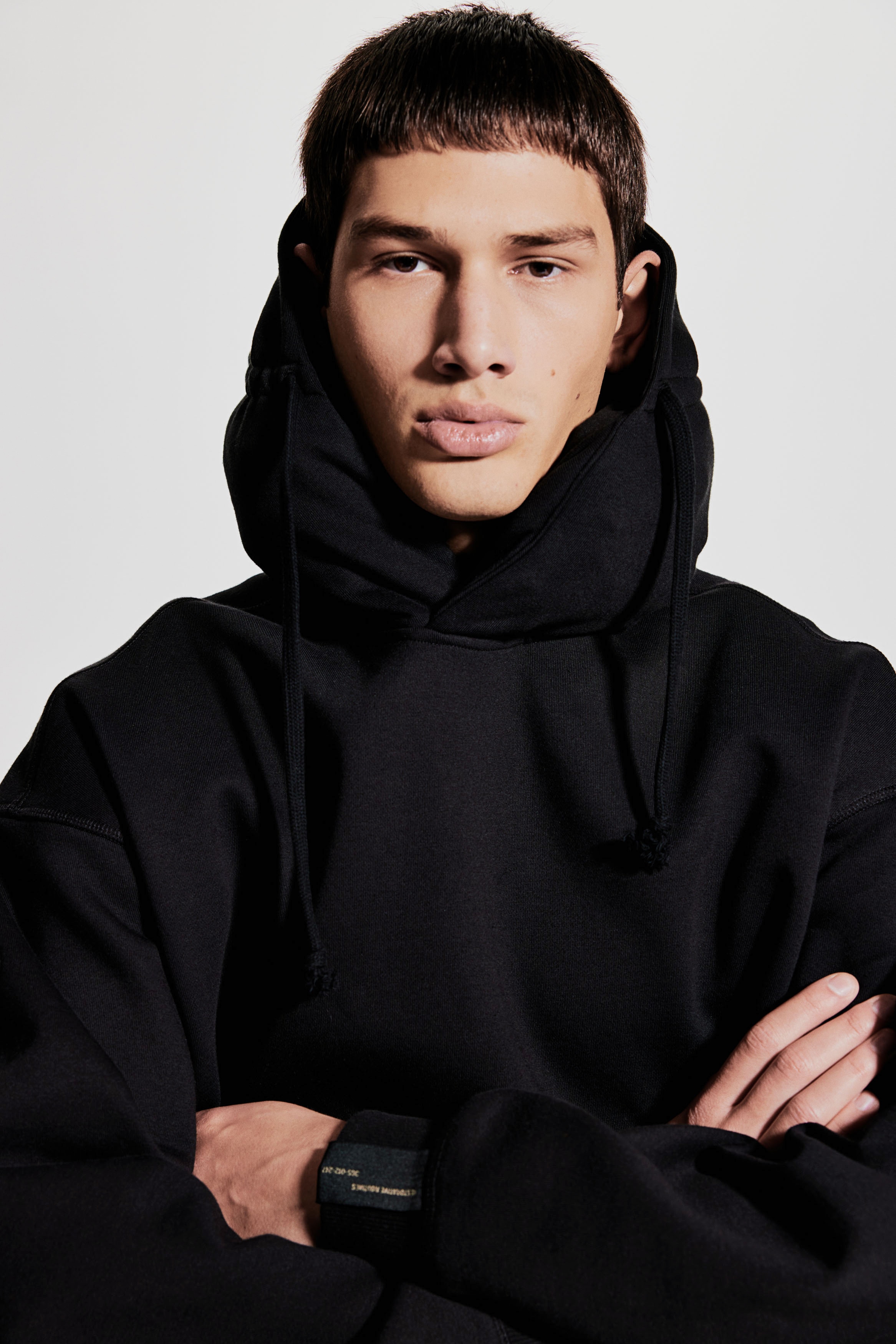 スポーツスウェットパーカ インフレータブルネックピロー付き