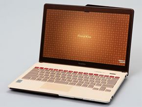 写真で見る「Floral Kiss」2014年夏モデル――“女性を輝かせるPC”とは