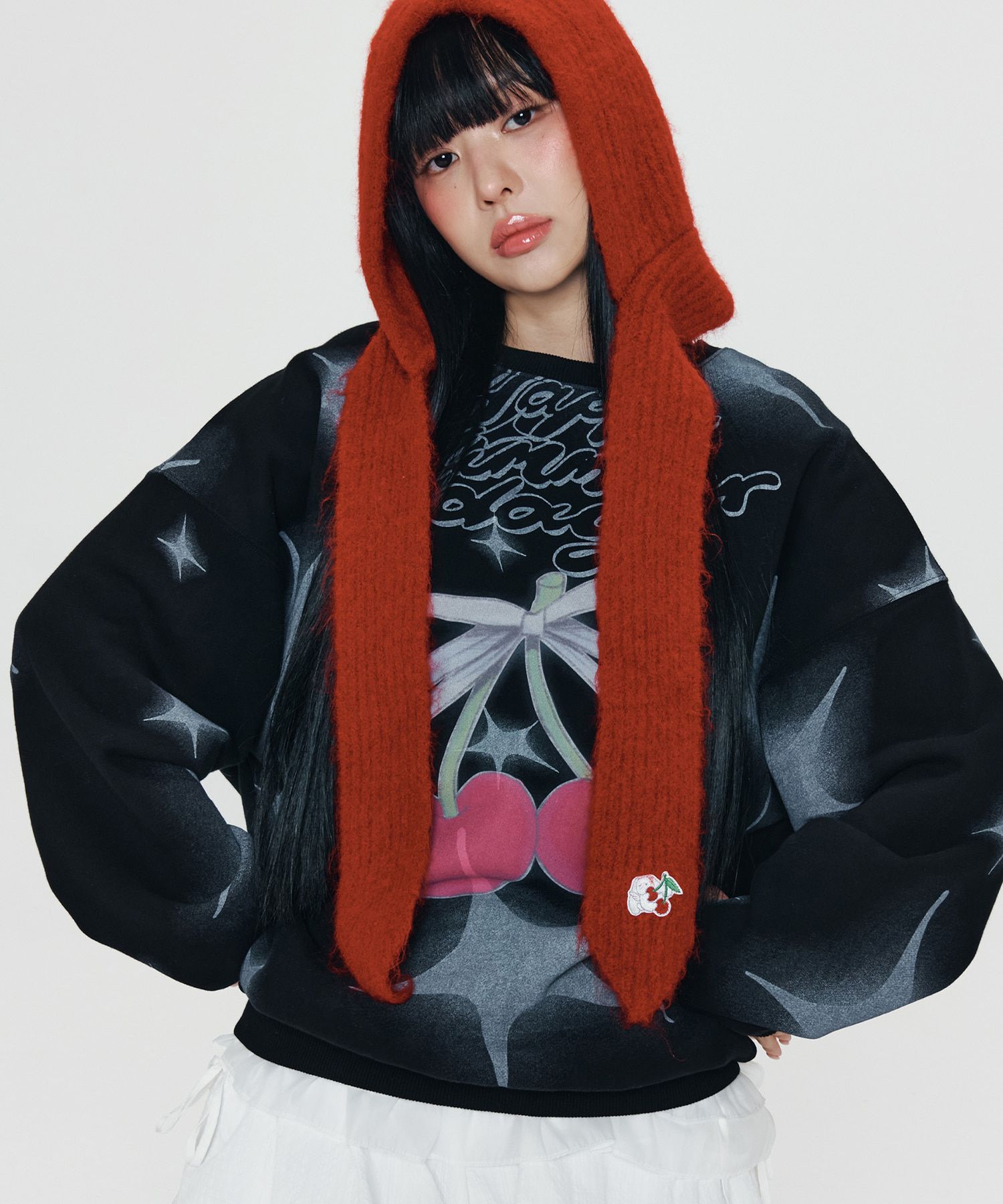 MUSINSA公式 | KIRSH キルシ x ピトゥ チェリーグラフィックスウェット