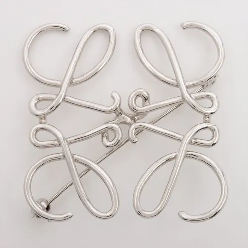 未使用級✨ロエベ ブローチ アナグラム パラジウム 4色 ゴールド