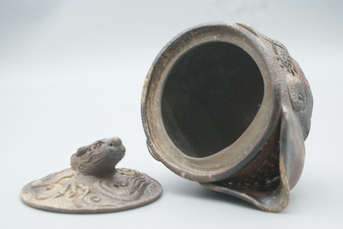 窯元 小西陶古 作 備前 宝瓶（龍） | 陶備堂オンラインショップ