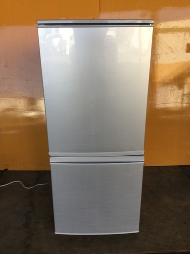 SHARP 冷凍冷蔵庫 SJ-D14C シャープ SJ-D14C-W [ホワイト系] 価格比較