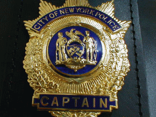 NYPD ニューヨーク市警 LIEUTENANT レプリカバッジ ポリスバッジ NYPD