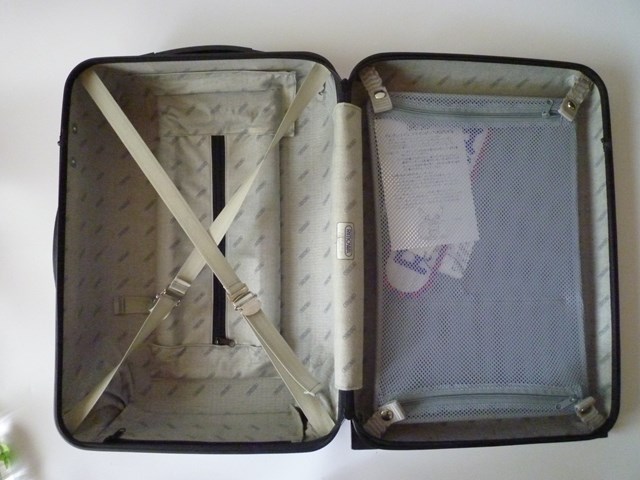 中古廃盤品】リモワ サルサ 851.52 32リットル 2輪 リモワ サルサ 2輪