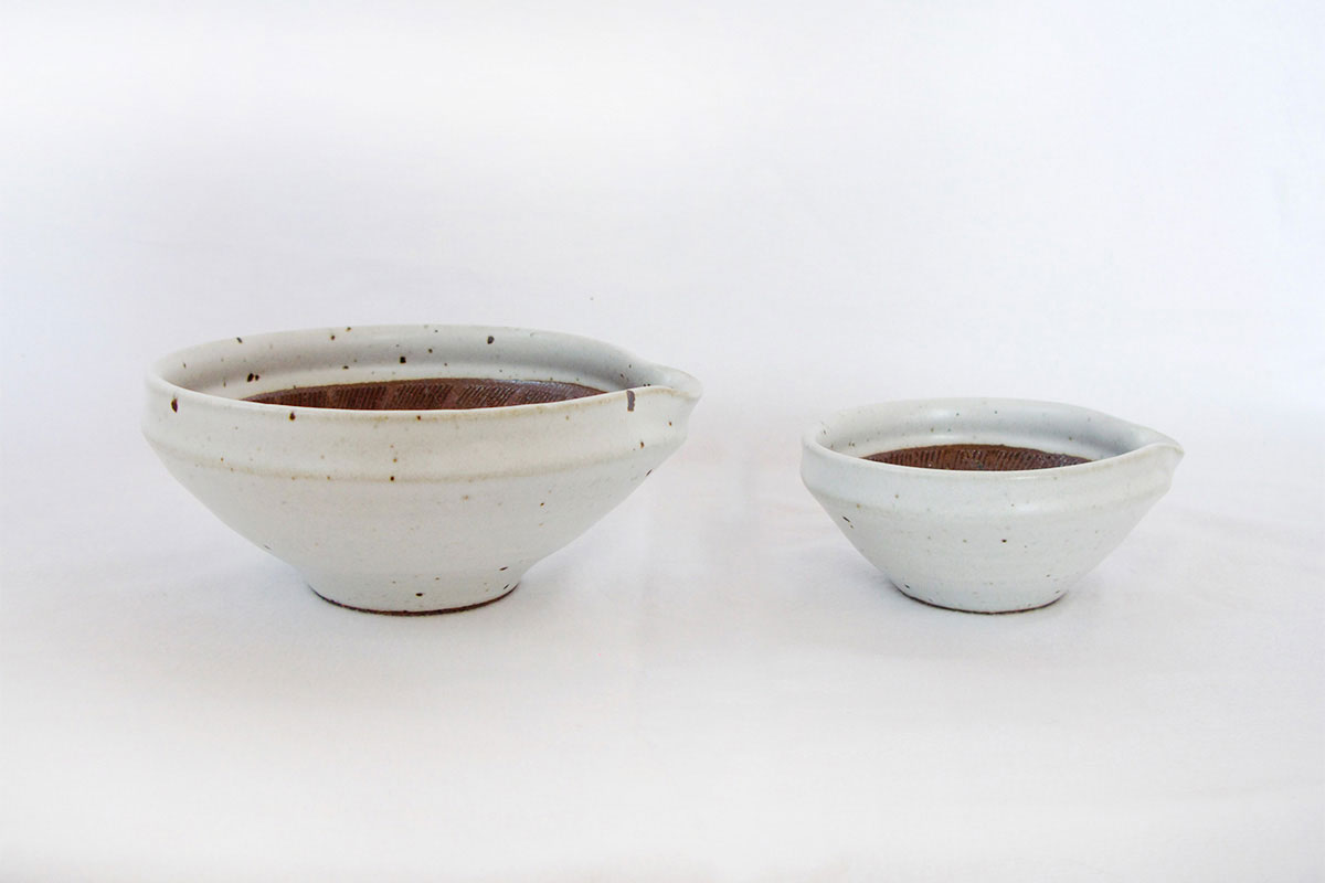 山只華陶苑 ｜ すり鉢 6寸 4寸 ワラ白 JUJU mortier 美濃焼 高田焼