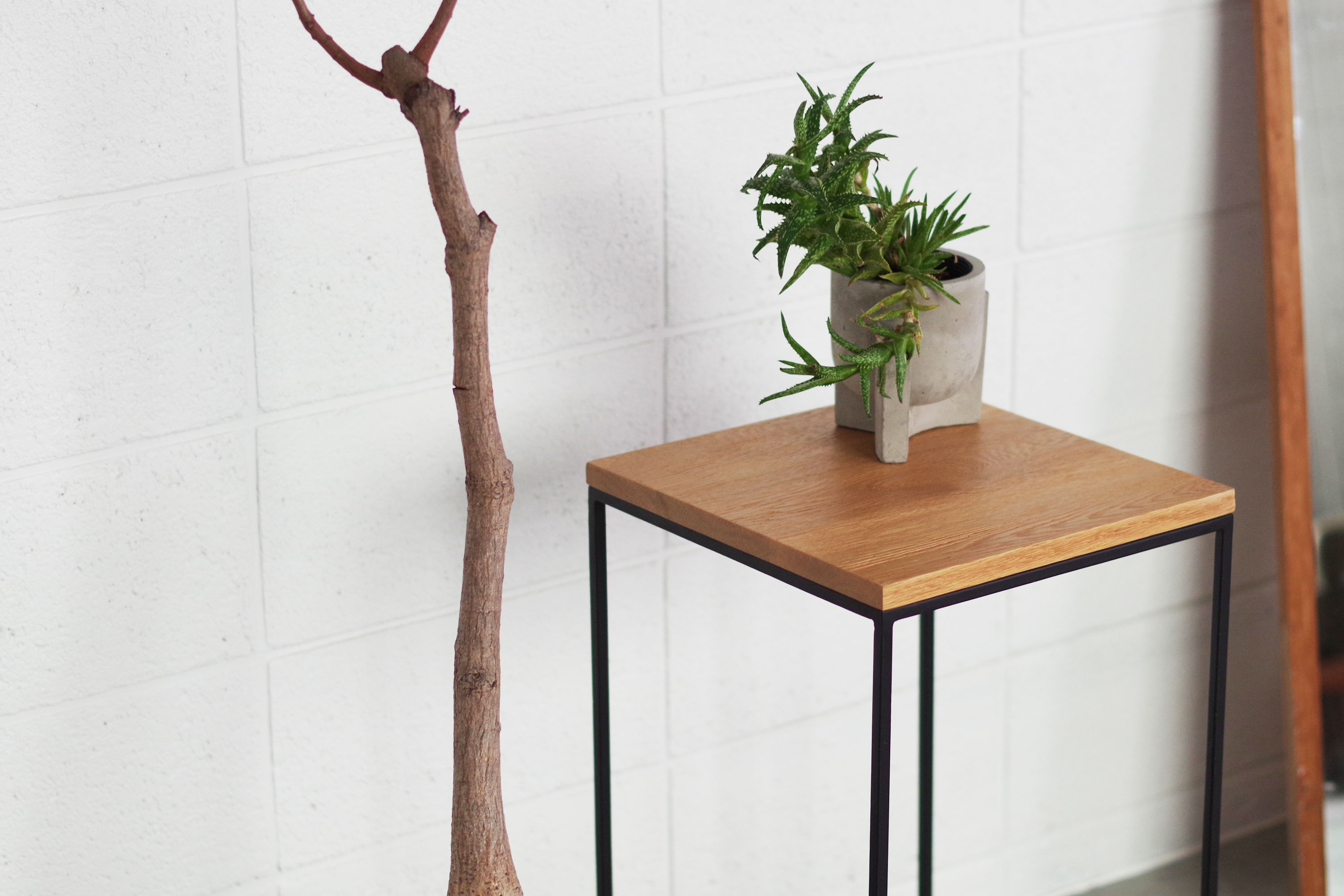 サイドテーブル・ナイトテーブル・ローテーブル IDEE FRAME SIDE TABLE