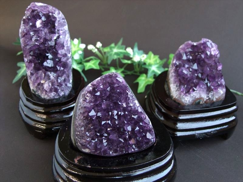 台座付き 3A アメジスト 紫水晶 クラスター スタンドタイプ 重さ500g