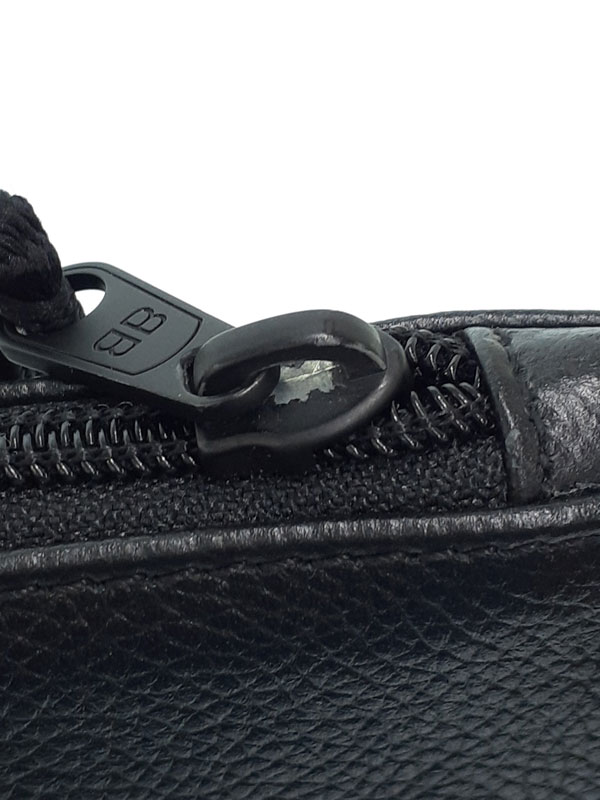 BALENCIAGA】バレンシアガ『ロゴ クロスボディバッグ』673169 メンズ