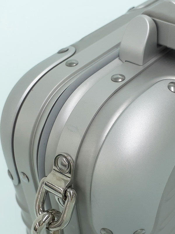 RIMOWA】リモワ『オリジナル クロスボディバッグ19』930.90.00.1