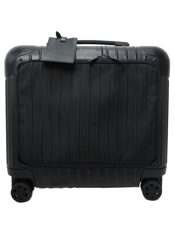 RIMOWA ESSENTIAL SLEEVE ブラック コンパクト Essential Sleeve