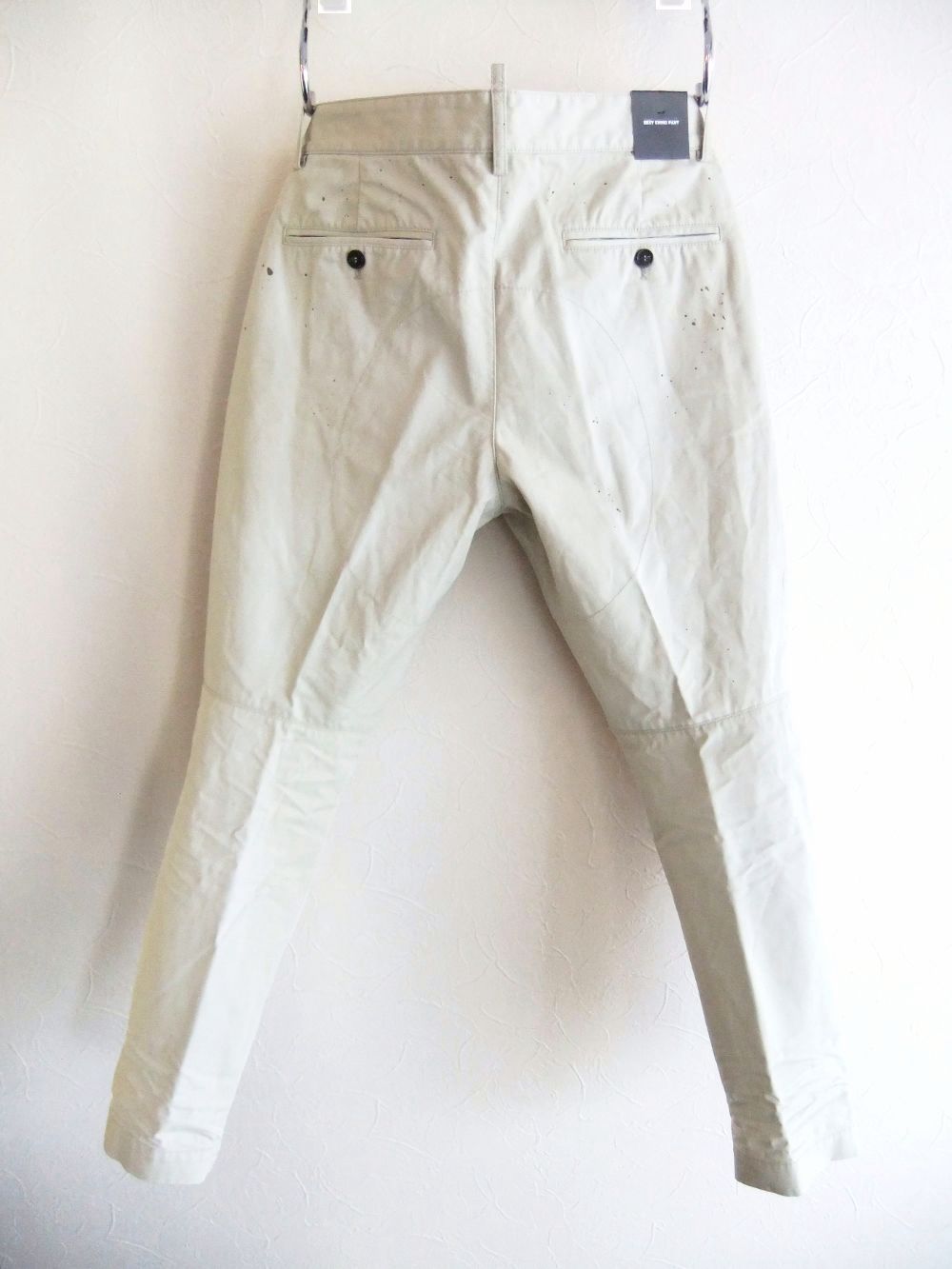 Dsquared2 - D2 STAMPS SEXY CHINO PANTS ロゴ プリント加工チノパンツ