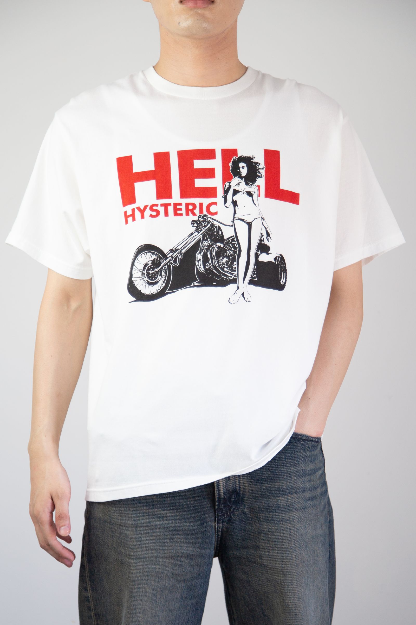 HYSTERIC GLAMOUR - HELL HYSTERIC Tシャツ / ホワイト | Tempt