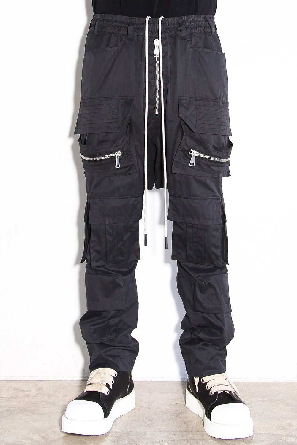 売人様専用 最も安い F ARTEFACT ショートサルエルカーゴパンツ 売人 F