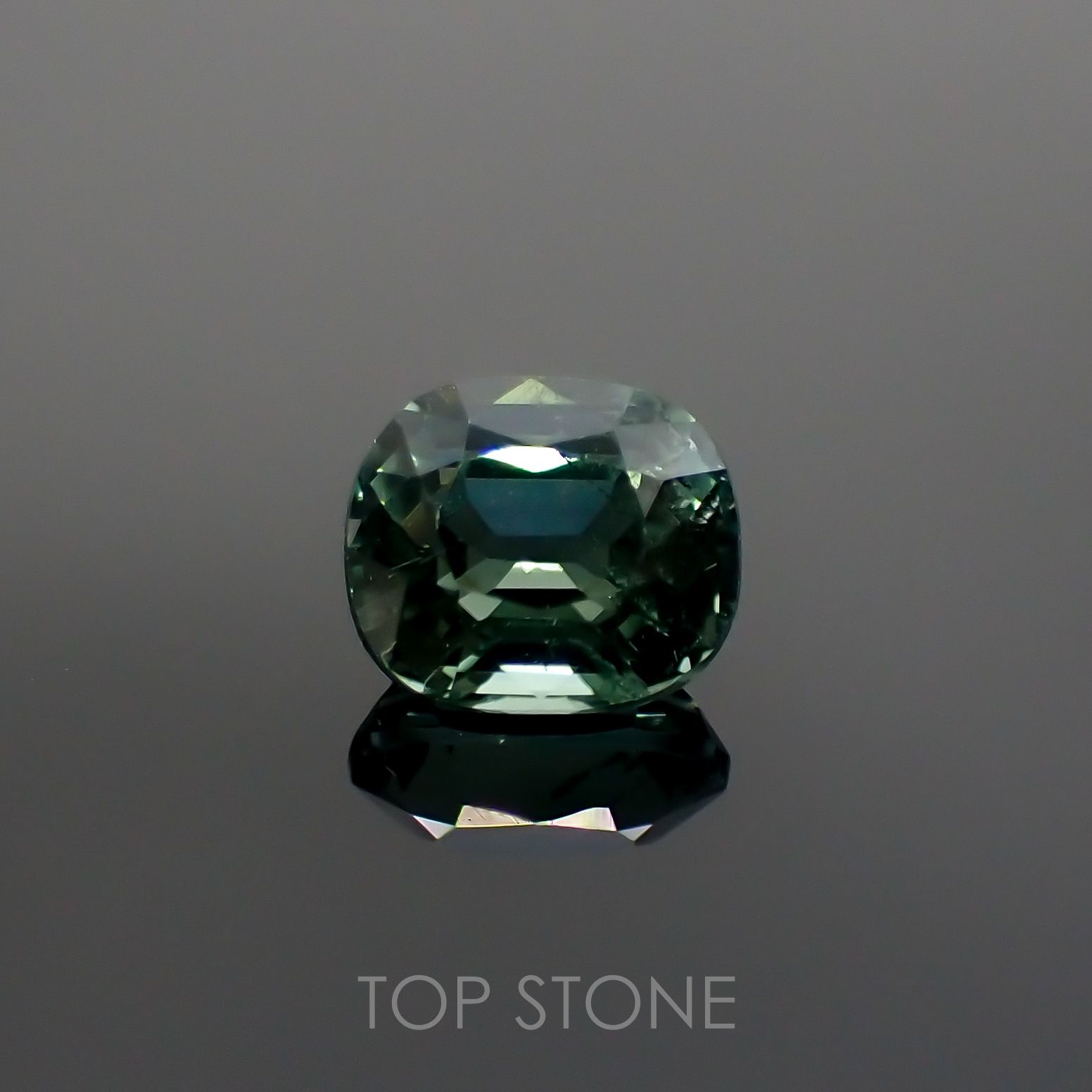 ブルーグリーントルマリン(宝石名グリーン・トルマリン