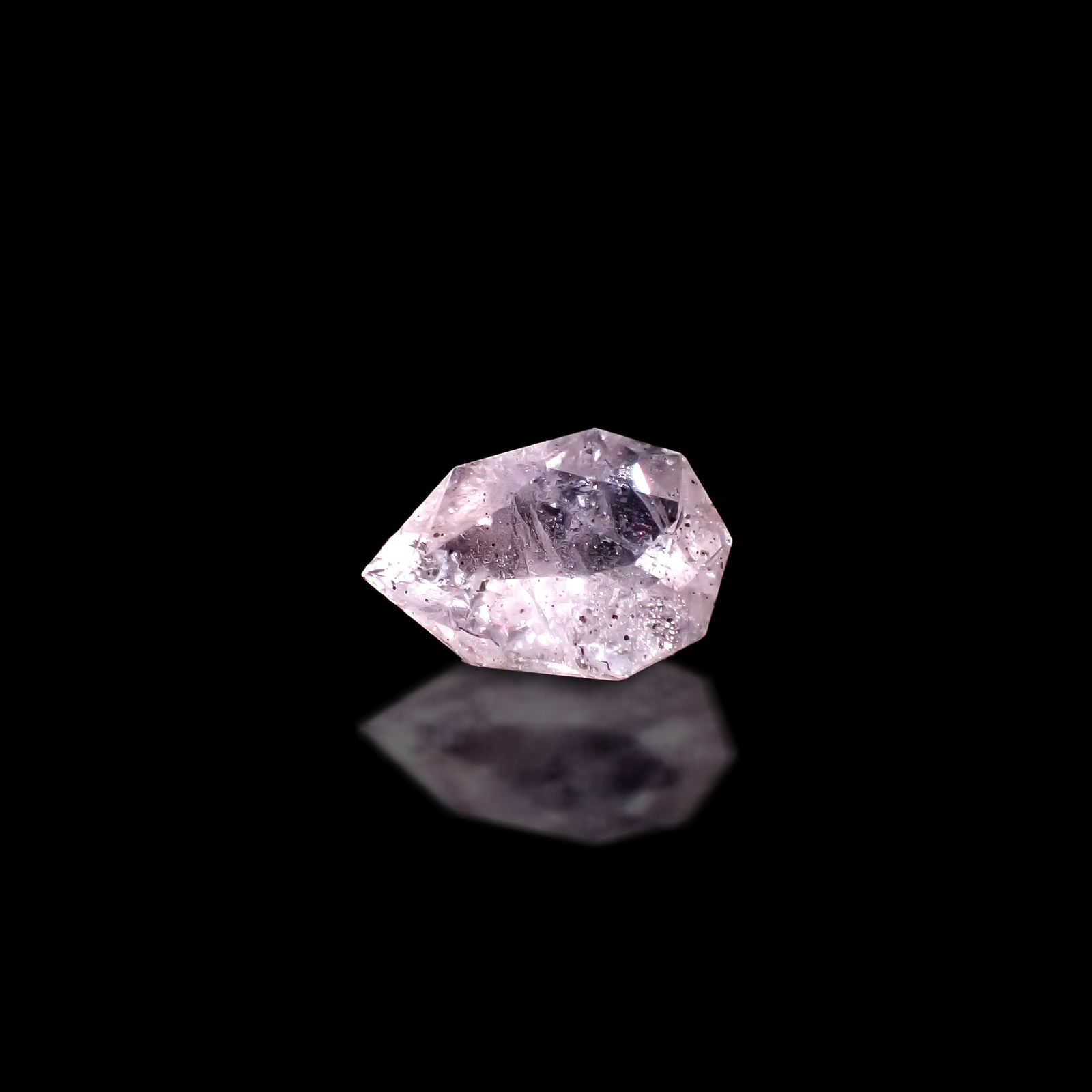 ティンカーベルクォーツ(ピンクファイヤークォーツ)商品一覧 | 宝石