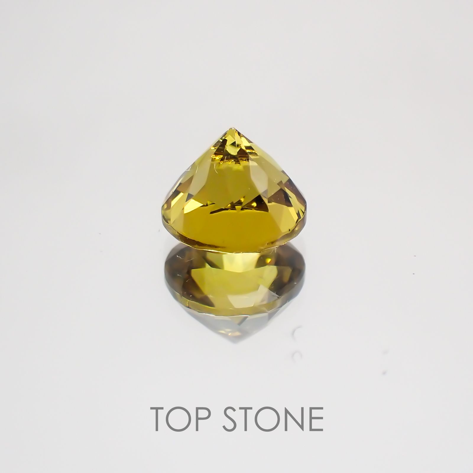 グロッシュラーガーネット(宝石名グロッシュラー・ガーネット