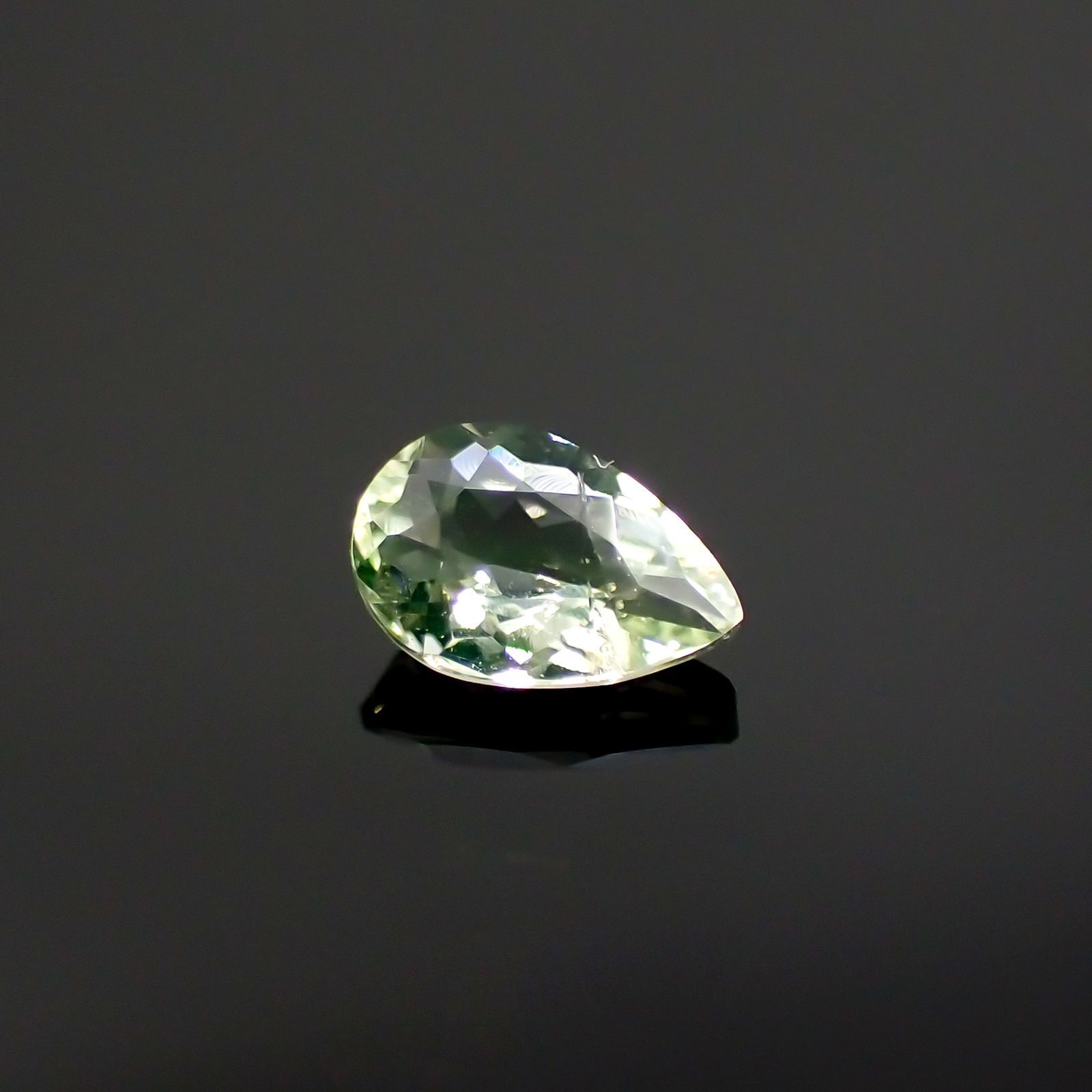 ハイライト・オパール・オン・フローライト 【公式通販】