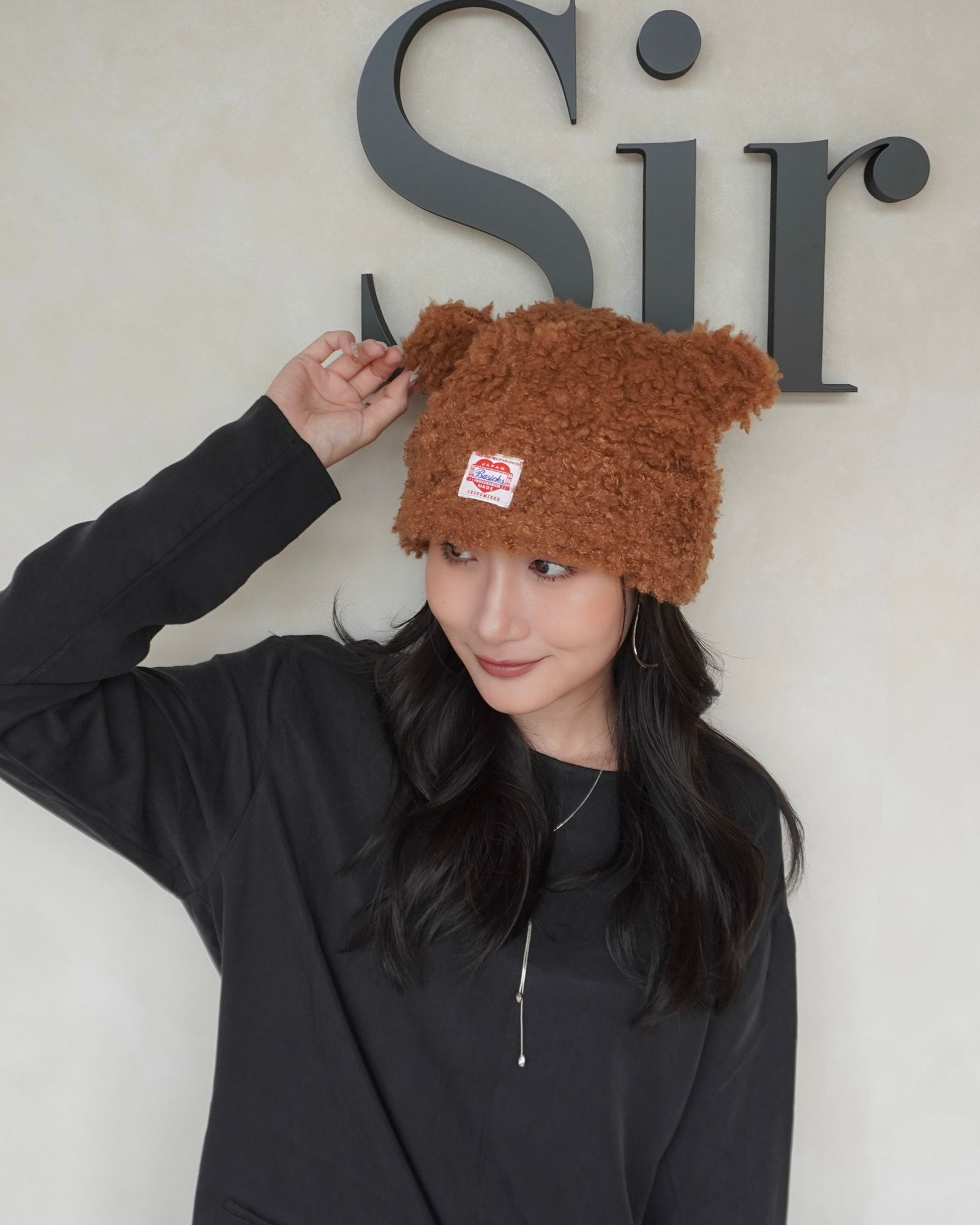BASICKS Bear beanie TWICEミナ着用 新品タグ付き】BASICKS クマ耳