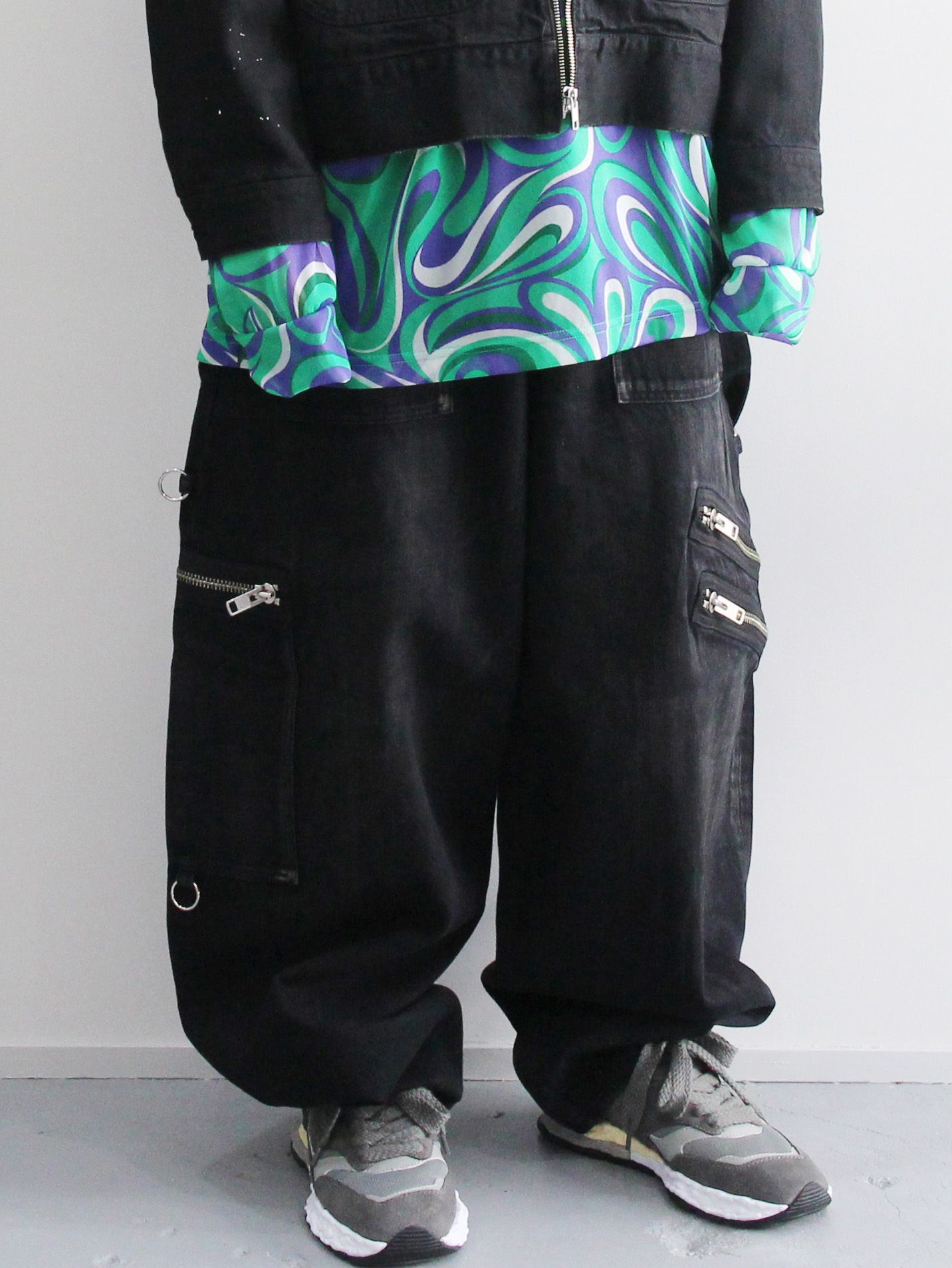 A15845 キディル ワイドサルエルブラックデニムパンツ 黒44 A15845