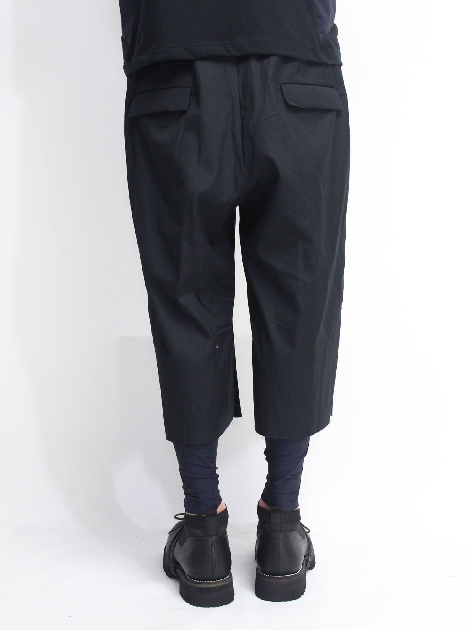 The Viridi-anne - 強撚二重織クロップドパンツ - GREY | ADDICT WEB SHOP