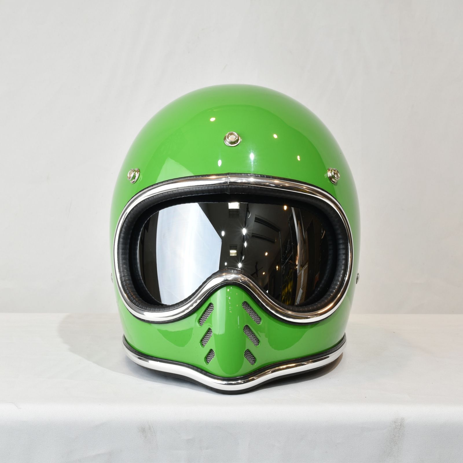 BURST HELMET】 予約受付中 | バースト クロムクロス | chord online store