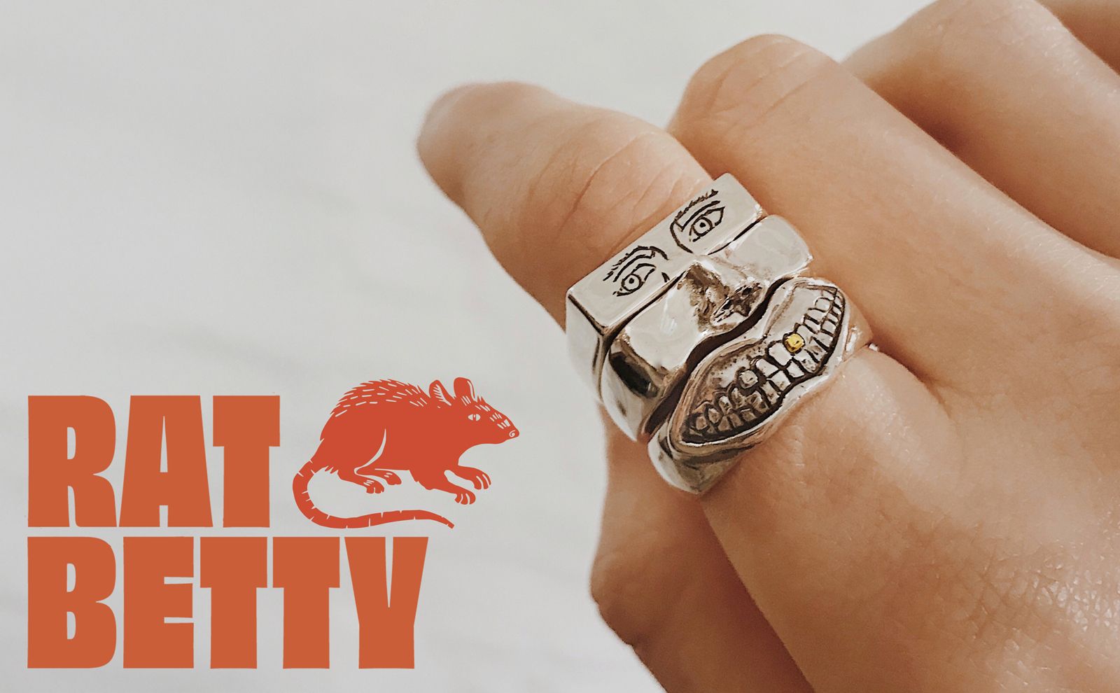 銀細工 銀製品 香水入れ シルバーアクセサリー アンティーク