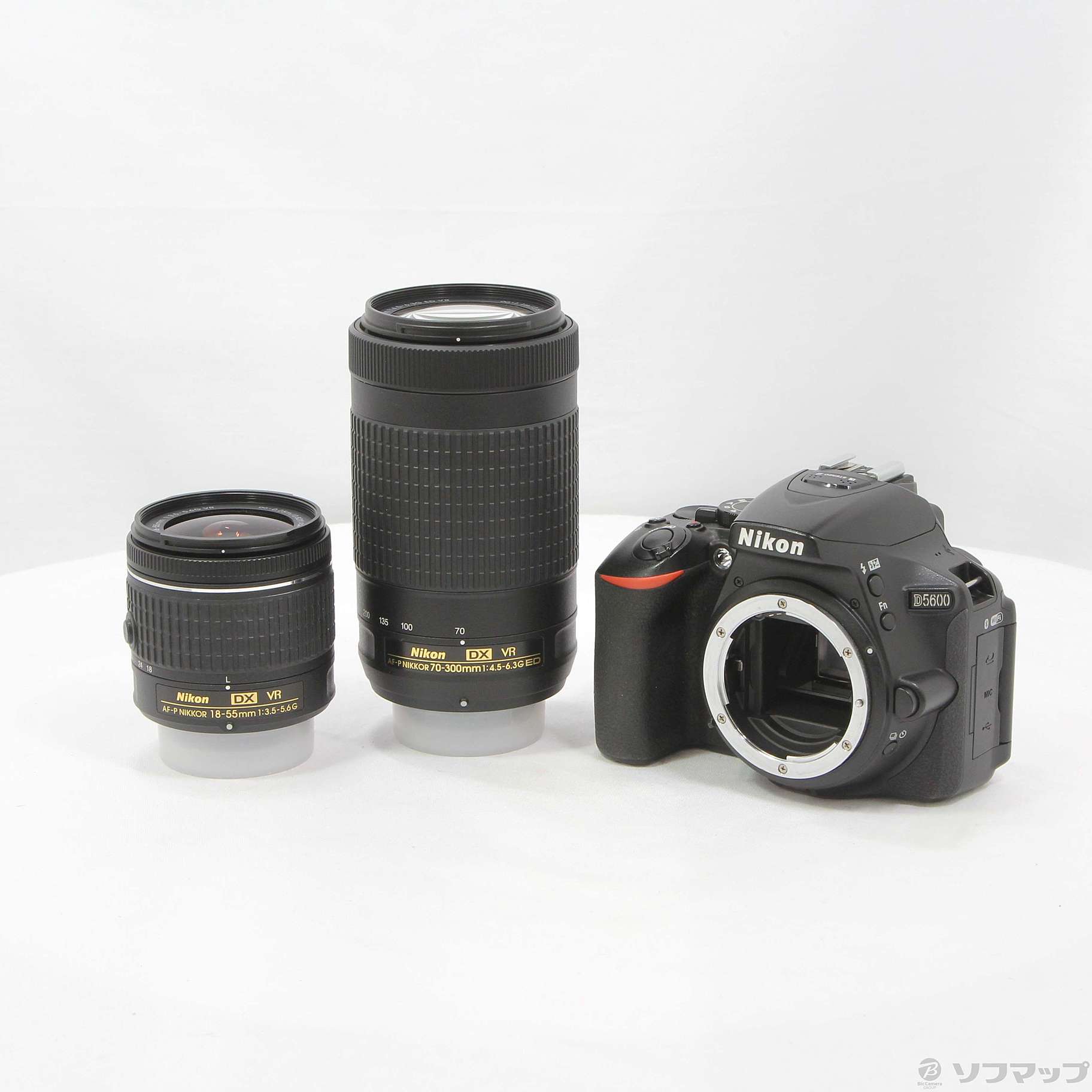 中古】NIKON D5600 ダブルズームキット ブラック [2133052983279