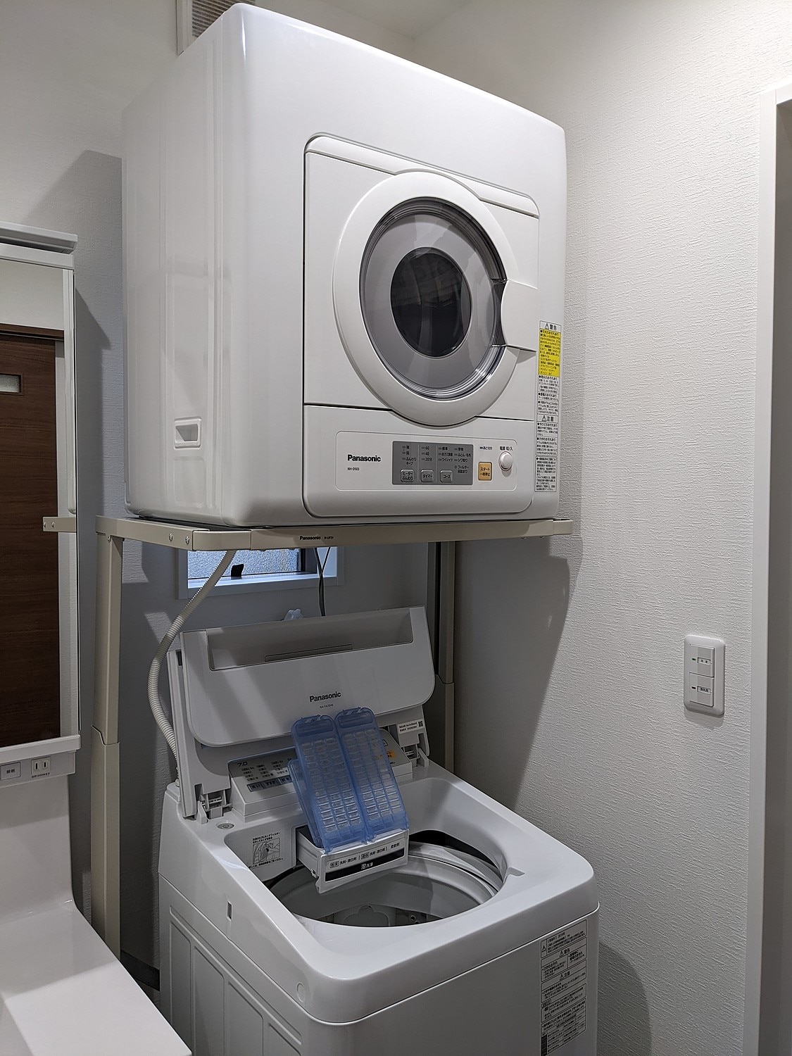パナソニック 衣類乾燥機 スタンド 小売業者 概要 衣類乾燥機 NH-D605