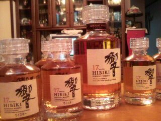 楽天市場】※ミニチュアボトル50mlです。 サントリーウイスキー 響 17年