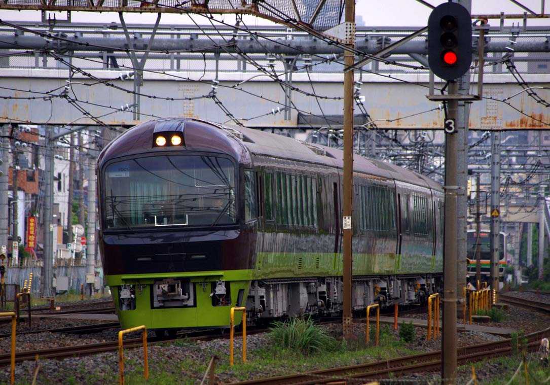 ジョイフルトレイン：485系「リゾートやまどり」登場の時 | マル鉄