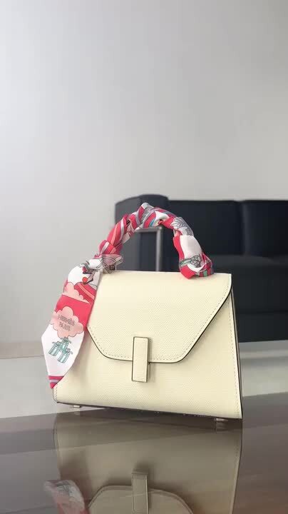 楽天市場】【最大2万円OFFクーポン対象・2/10～2/11限定】HERMES