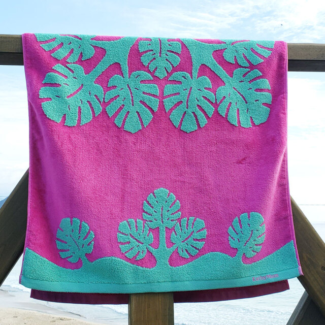 キャシーマム ハワイアンキルト柄 バスタオル モンステラ ピンク 60cm