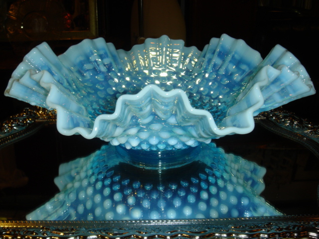 フェントン ブルーオパルセント ホブネイル ラージフリルボウル お